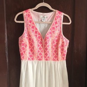 Vineyard vines embroidered maxi dress